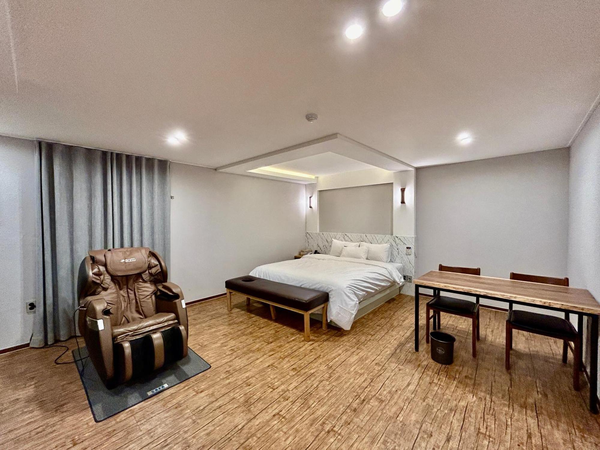Series Hotel Кёнджу Экстерьер фото