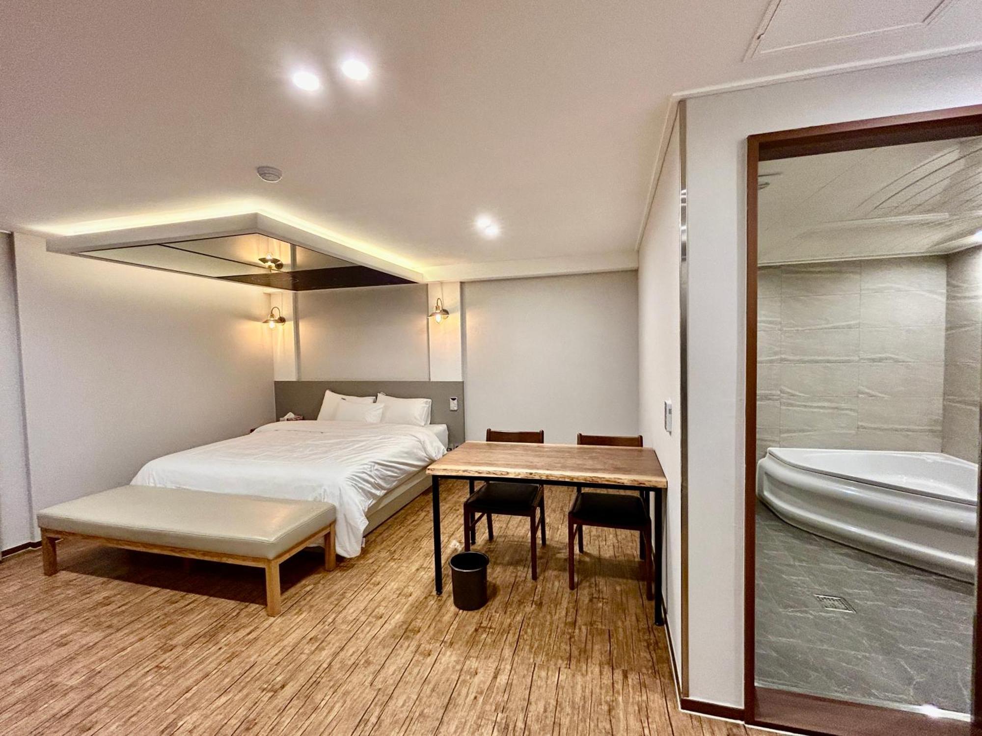 Series Hotel Кёнджу Экстерьер фото